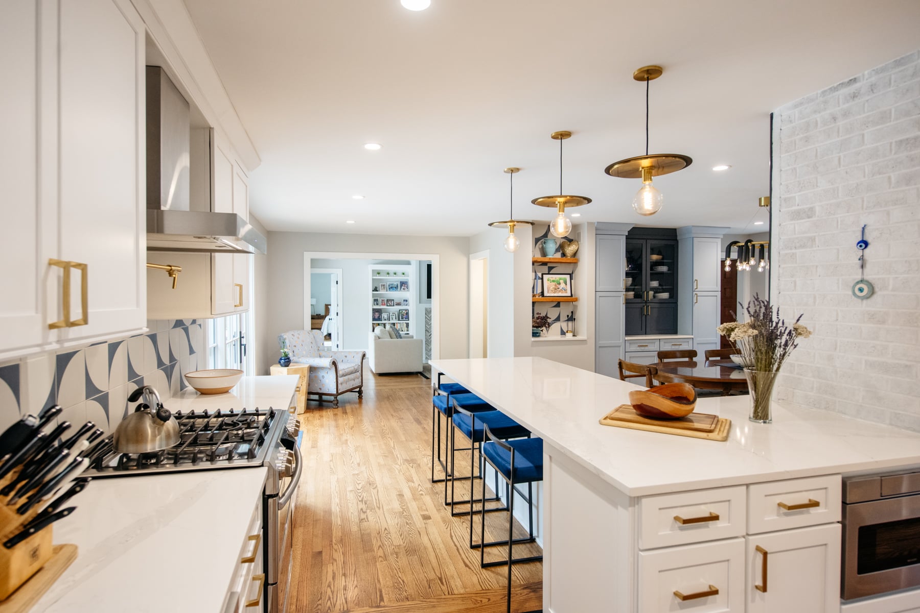031524-HomeandGarden420