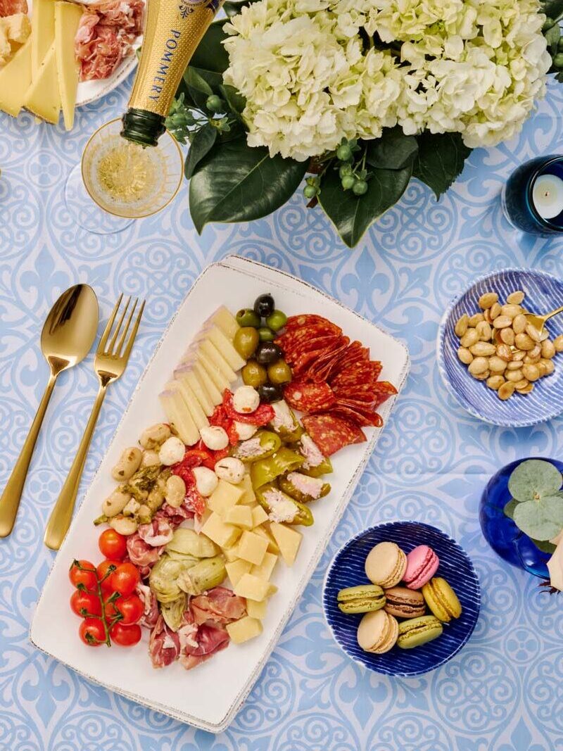 The platter also features Italian favorites like Piave and Vino Rosso Artigiano cheeses, plus prosciutto and soppressata picante salami. It’s accompanied by a mozzarella-and-tomato salad, antipasto salad, Castelvetrano olives, green pepper shooters and marinated artichoke quarters.